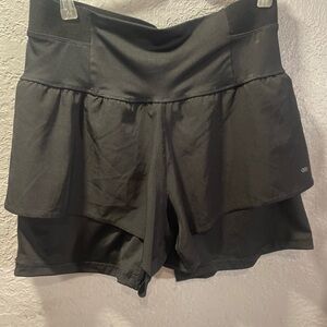 Women's Black Performance Skorts